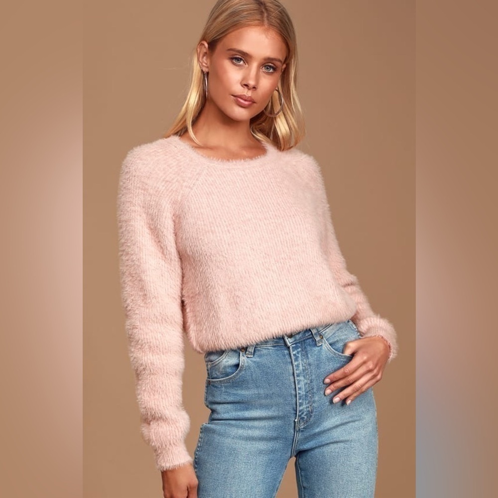 NEW Lulus Love Me Sweetly Blush Pink Eyelash Knit Sweater Crew Neck Sz S